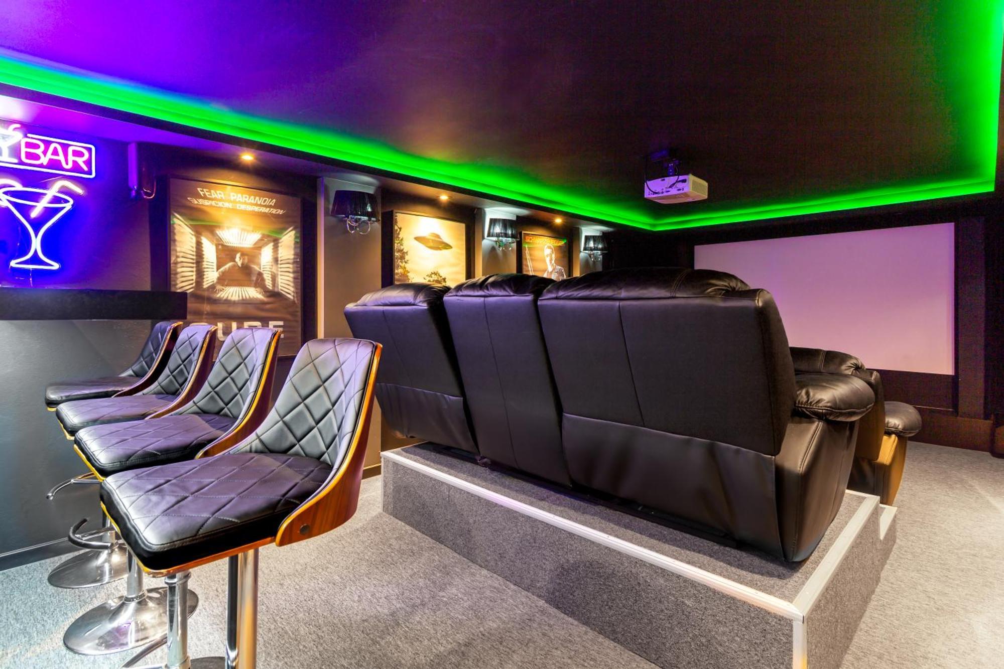 ヴロツワフ Housecube, Bar , Prywatne Kino, Bilard , Luxusヴィラ エクステリア 写真