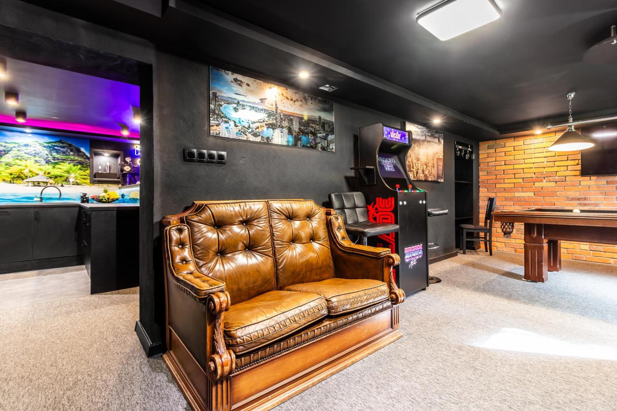 ヴロツワフ Housecube, Bar , Prywatne Kino, Bilard , Luxusヴィラ エクステリア 写真